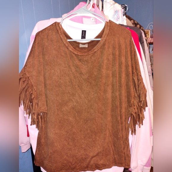 Brown Fringe Sleeve Top by Blue Buttercup Size Large - Picture 3 of 3